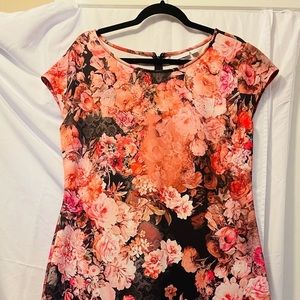 Beautiful New York & Co floral midi dress.